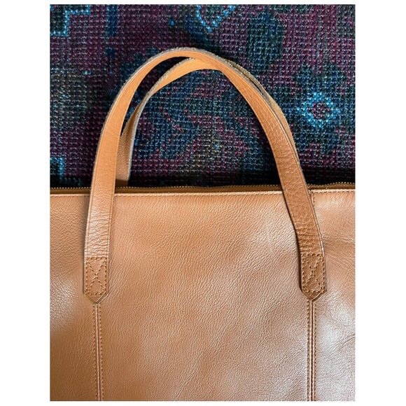 Madewell "The Transport Weekender" Travel Bag | English Saddle Brown Leather - Picture 5 of 13